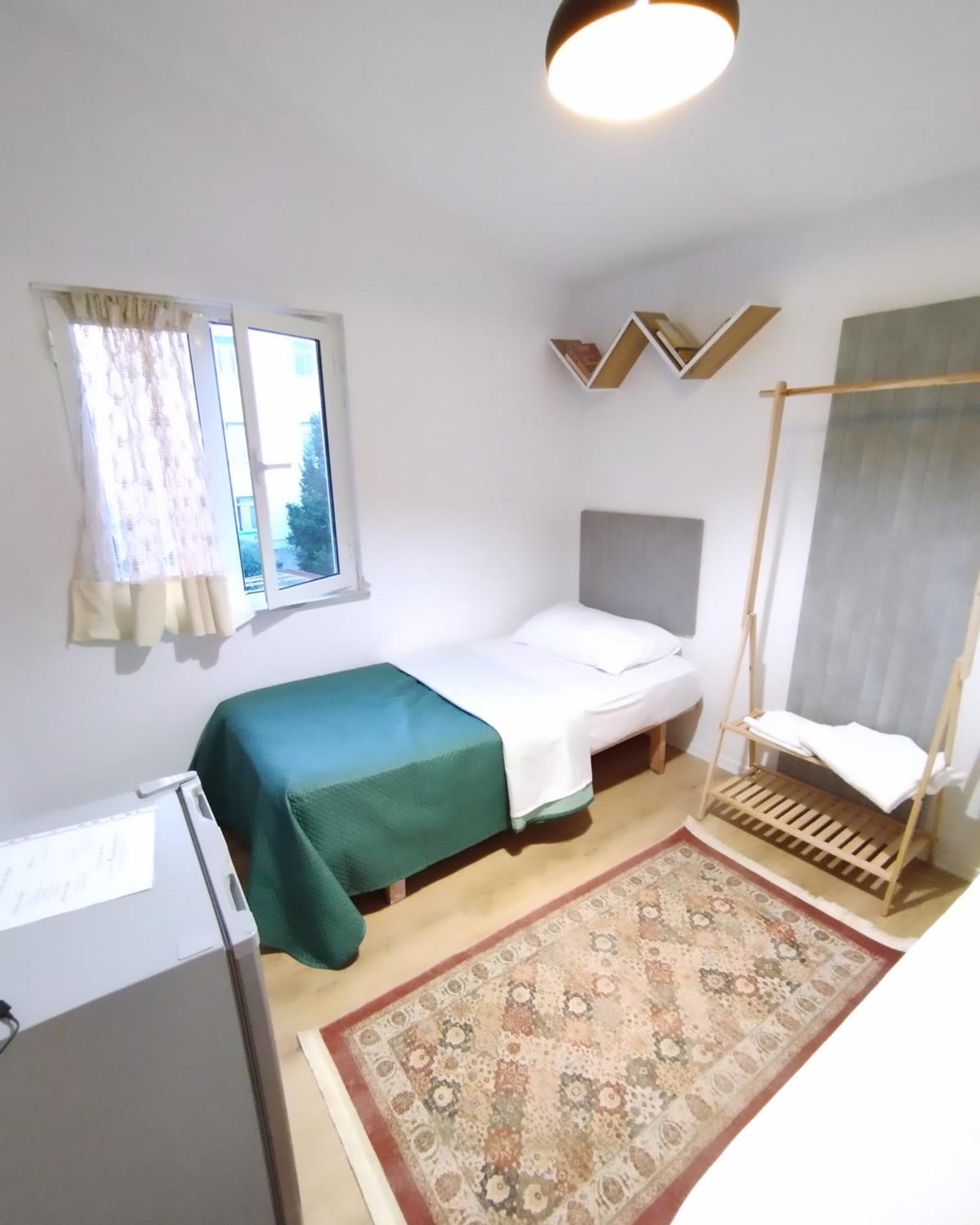 2 Single Bedroom Tiranë Eksteriør bilde